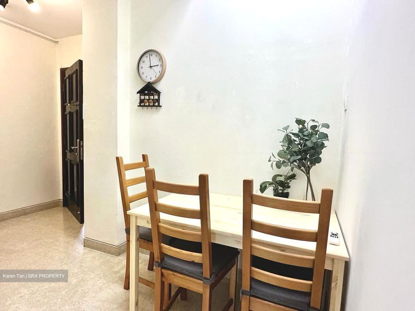 Queensway Tower / Queensway Shopping Centre (D3), Apartment #586063131